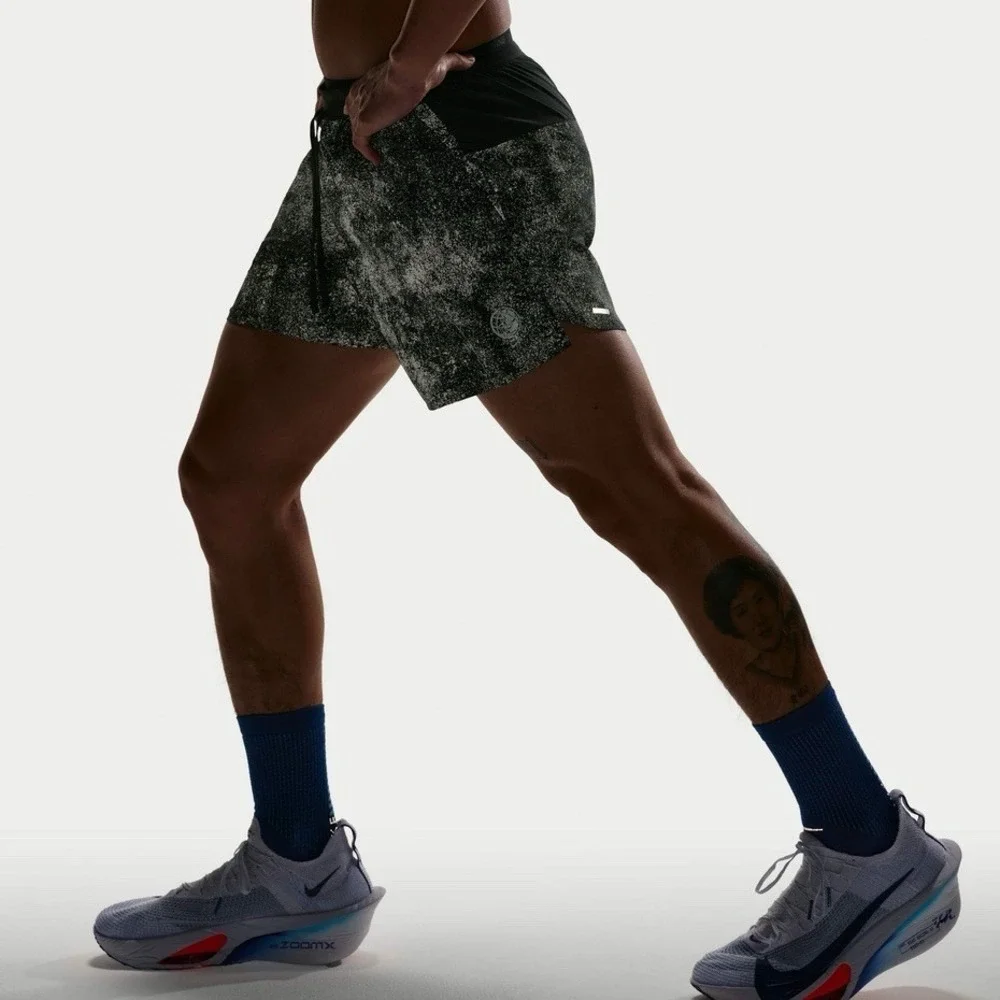 Nike Dri-FIT Stride 5